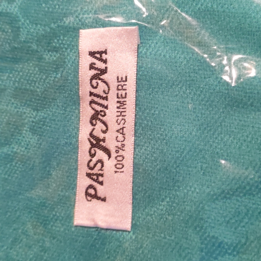 New 100 Percent Cashmere Pashmina
